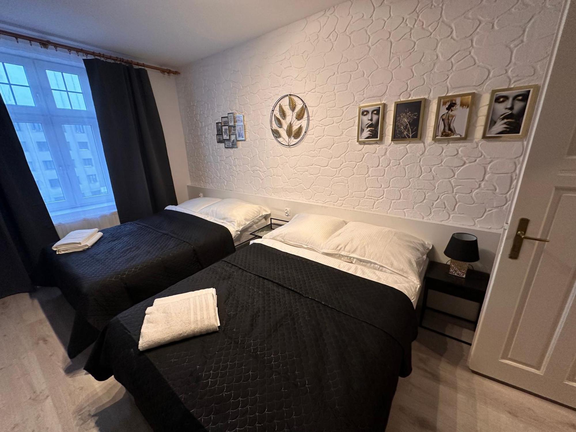 Apartamenty Ktw Central Station Kattowitz Exterior foto